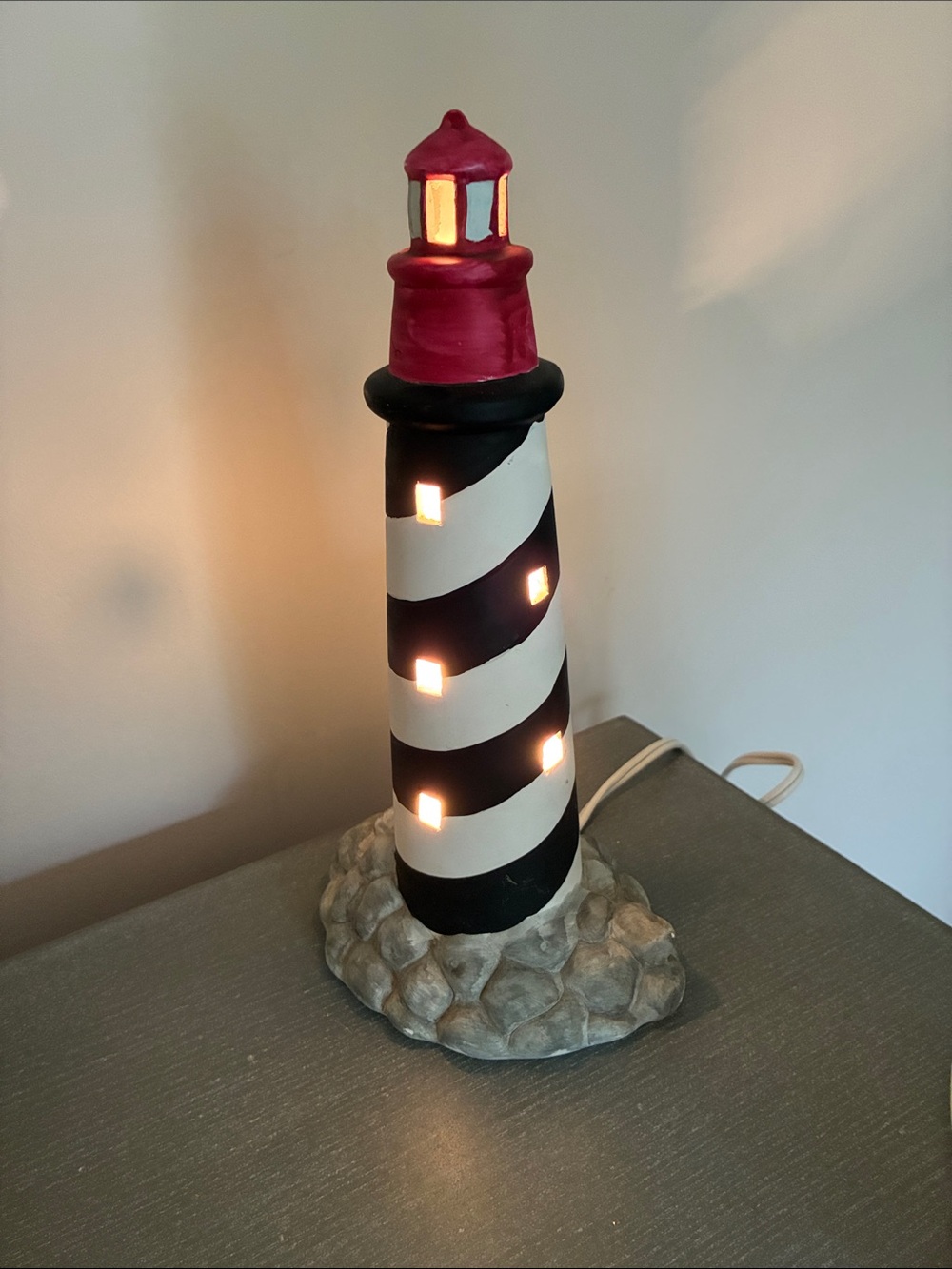 Vintage Cape Hatteras Lighthouse Ceramic Accent Lamp Light 12”